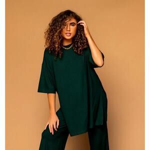 Dressed in Lala Forest Green Ribbed Oversized Tunic Top – Size M